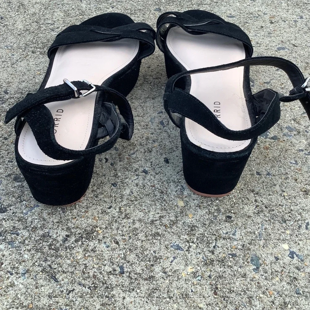 Torrid Womens Black Faux Suede Knotted Platform Wedge Sandals SZ 12W Wide Width